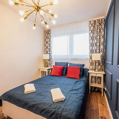 דירה Urokliwy Apartament 150 Metrow Od Rynku *