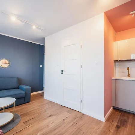 Urokliwy Apartament 150 Metrow Od Rynku アパート