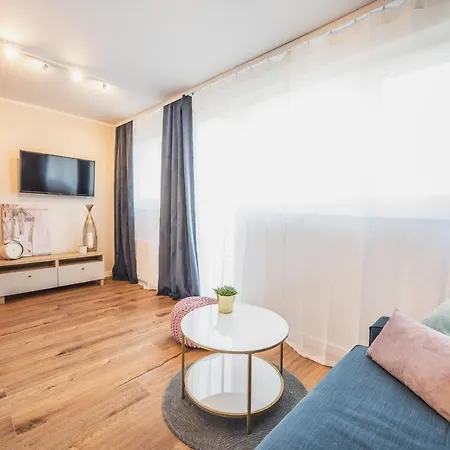 Urokliwy Apartament 150 Metrow Od Rynku
